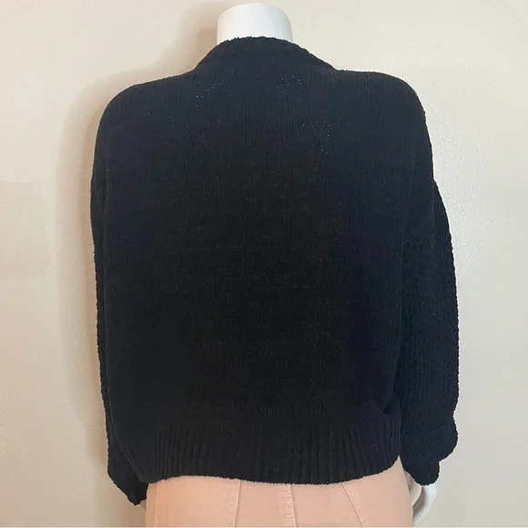 Black crew neck dropped shoulders ribbed trims knit sweater - Picture 6 of 9
